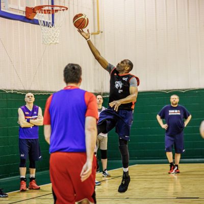 Andre-Bayliss-lay-up